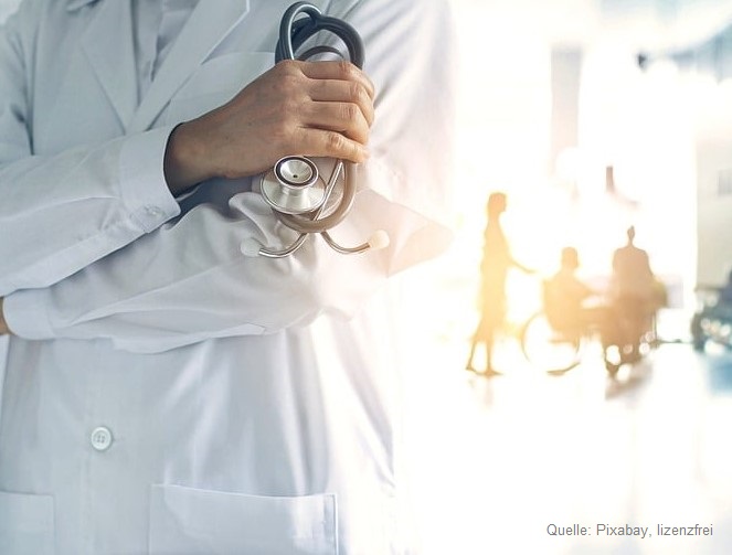Bild_Doctor_Quelle_pixabay_bearbeitet.jpg